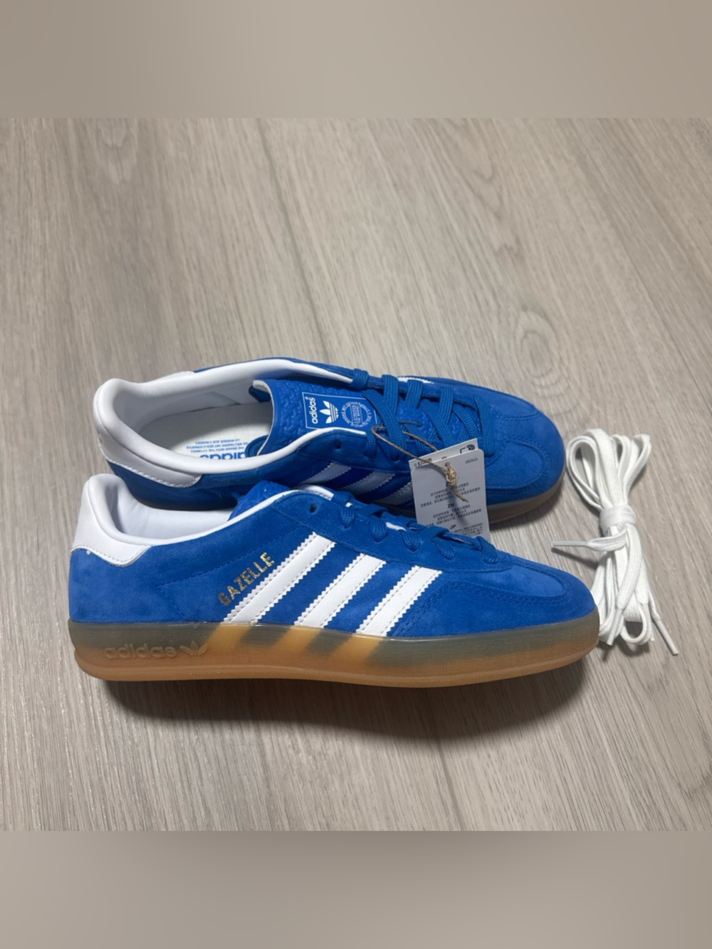 Adidas Gazelle Blue/White Gum Sole